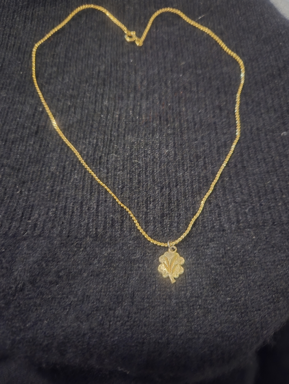 Gold Leaf Pendant Necklace - Women’s Gold Chain Jewelry